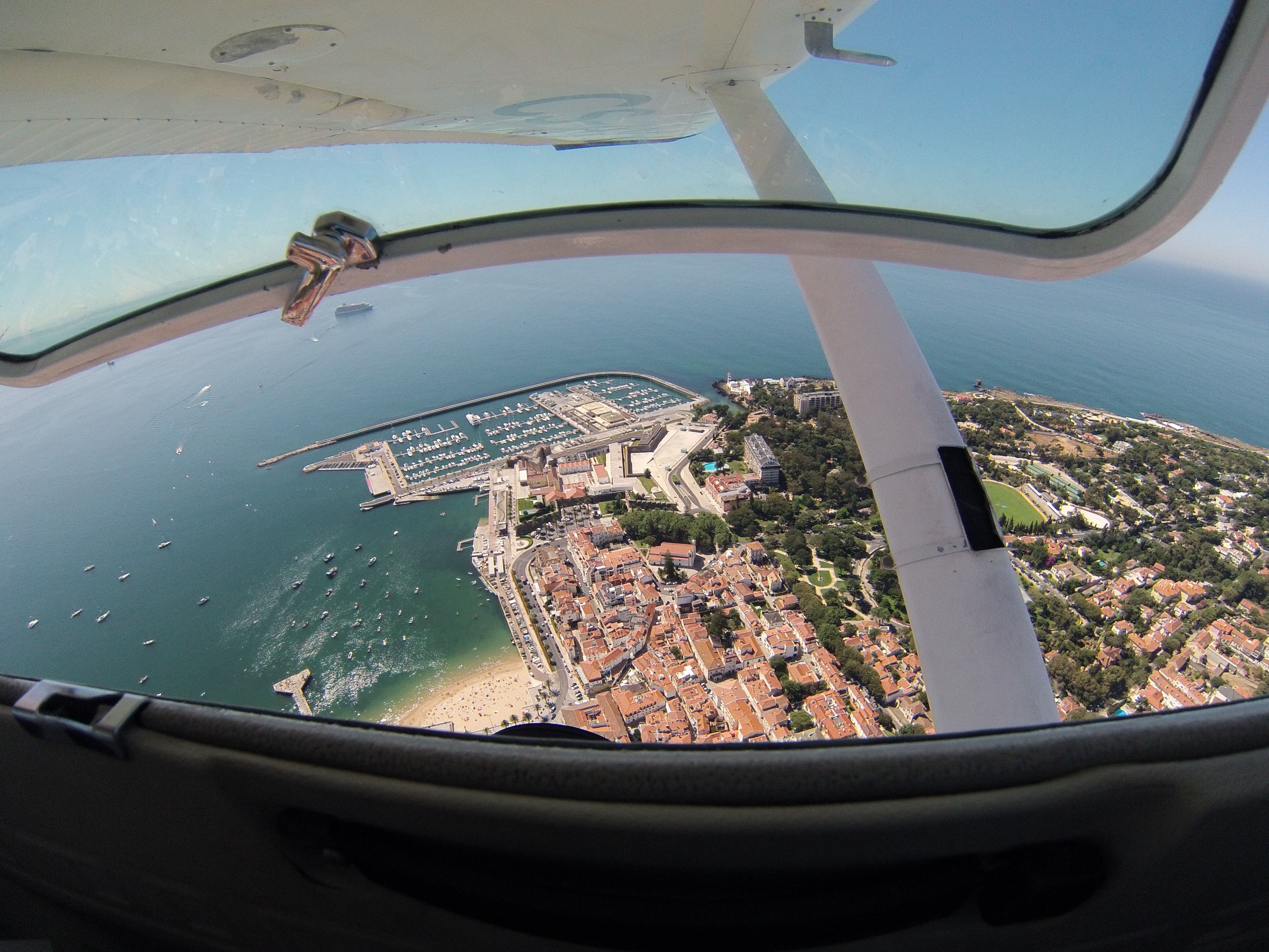 Airways aviation Cascais gallery photo